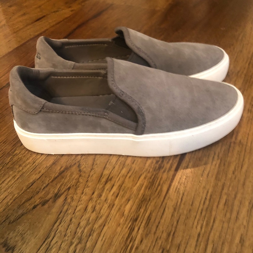 Ugg slides